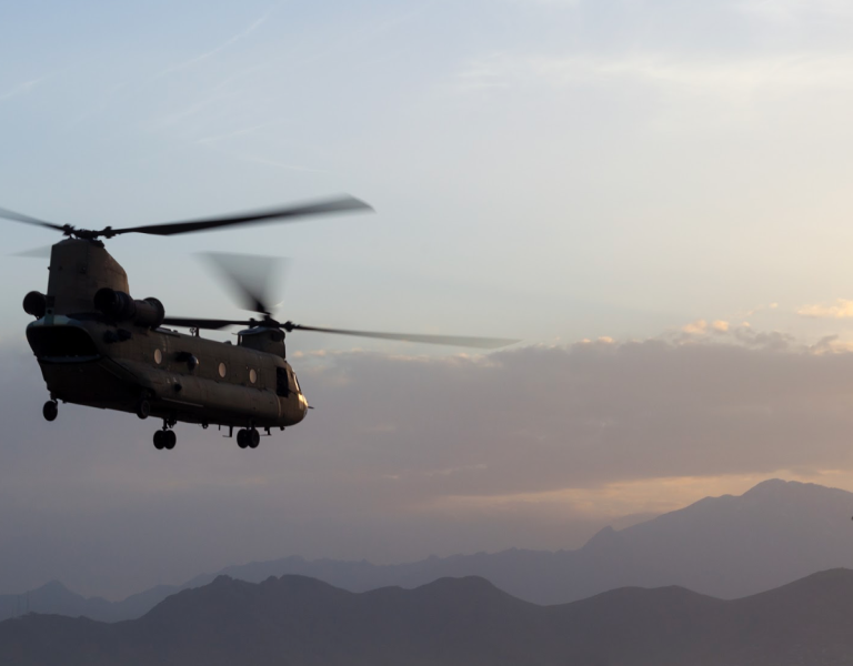 Helicopter flying - Optimizing System Effectiveness for Readiness and Mission Success